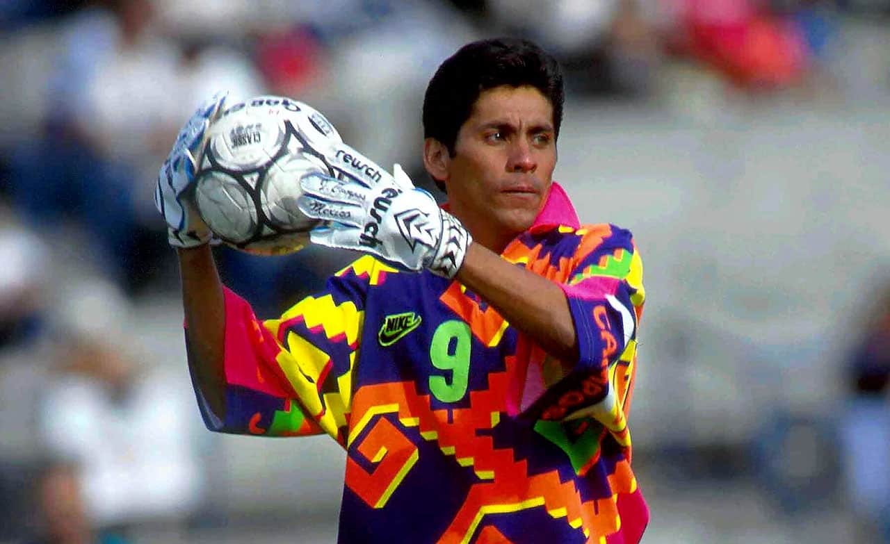 jorge-campos Les meilleurs gardiens de tous les temps