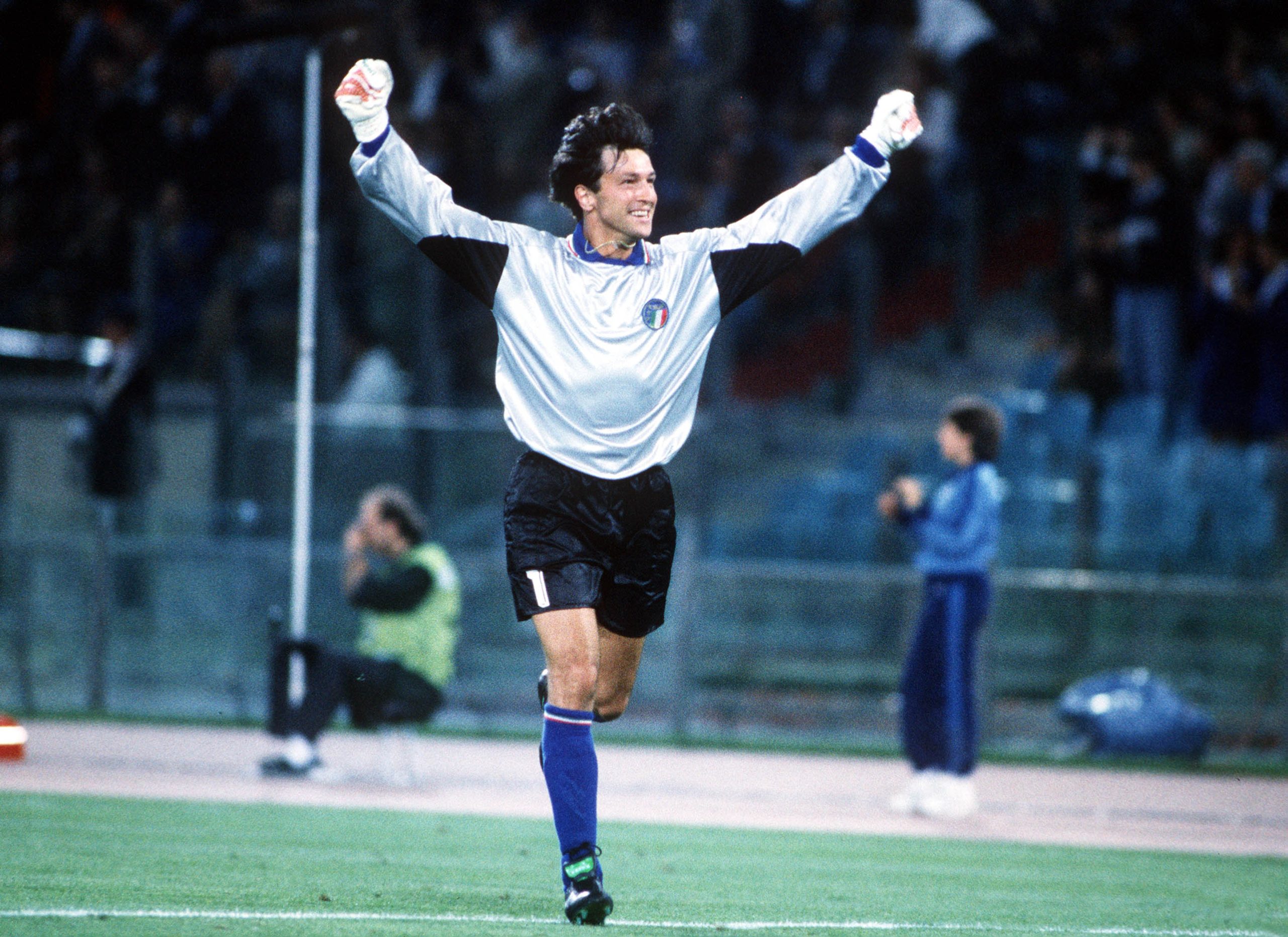 walter-zenga-1990 Les meilleurs gardiens de tous les temps