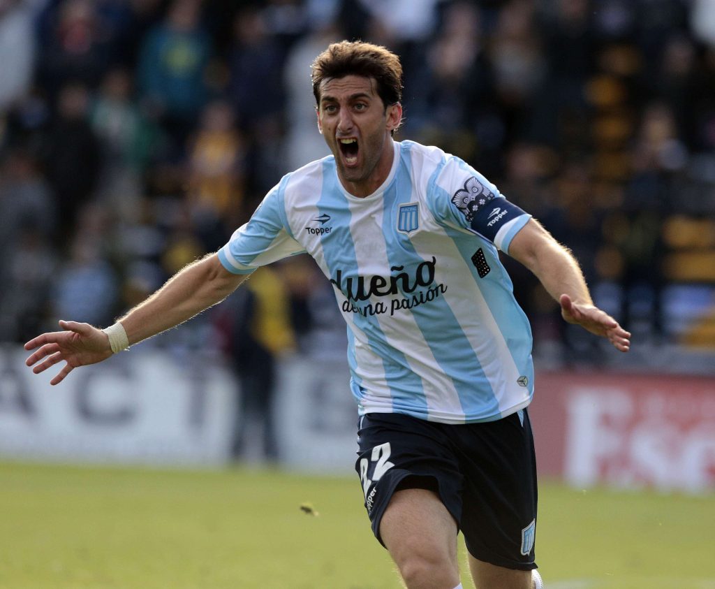diego-milito-racing-2016-1024x843 Diego Milito, l'éternel sous-estimé
